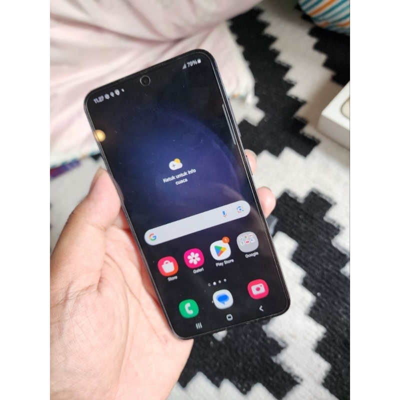 Samsung Galaxy S23 256 second
