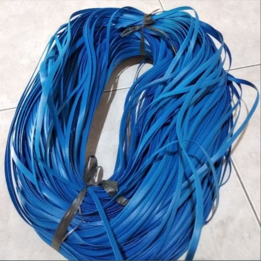 bahan rotan plastic sintetis tali rotan sintetis / satu kilogram pnjang 200+m