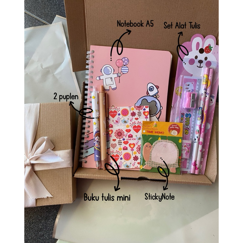 

Paket Alat Tulis Lucu | Stationery Hampers Gift Box| Hadiah Ulang Tahun Box Alat Tulis Imut 15K