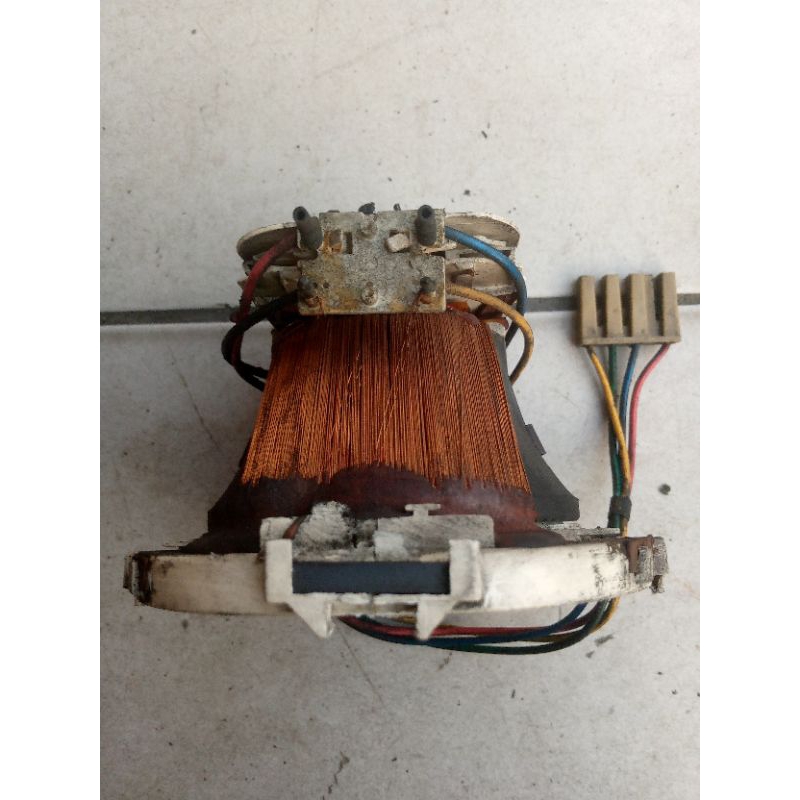 yoke, konde TV tabung 20inc merk Polytron