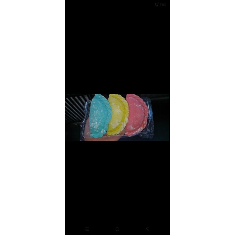 

cireng rainbow isi 6 pcs