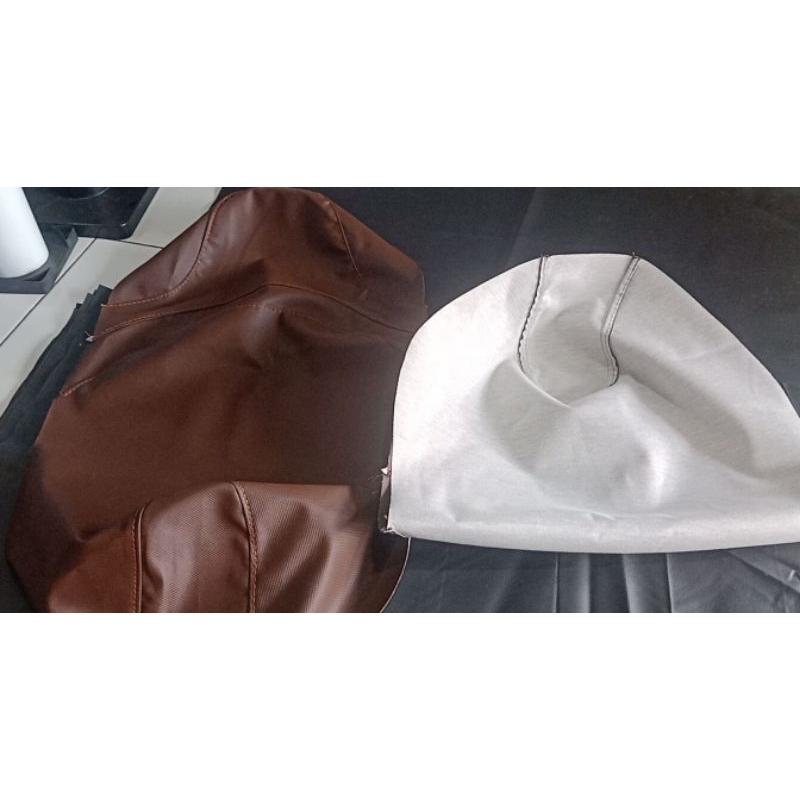 sarung jok motor/kulit jok motor asli scuupy newcoklat