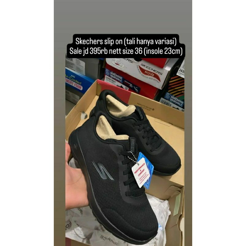 Sepatu Skechers Black Originall Mall Sale