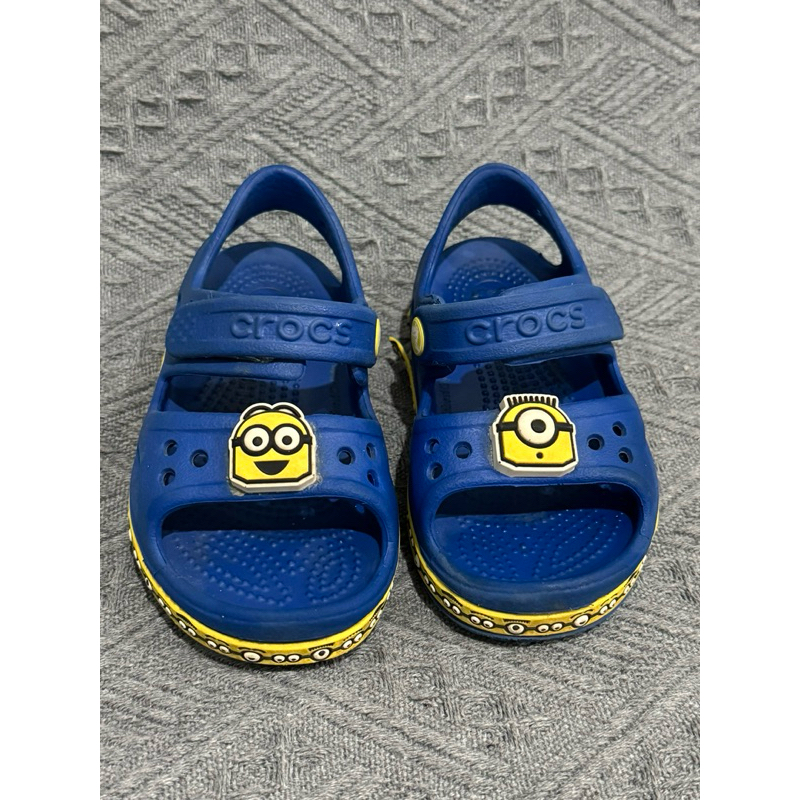 preloved sandal crocs anak