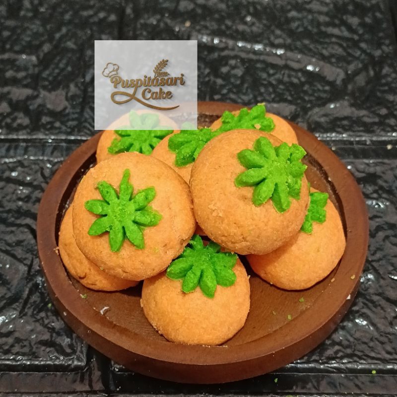 

Kue Kering Spesial Nastar Bentuk Buah Jeruk Toples 600ml Beli 1 Toples gratis 1 pouch Kue Semprit