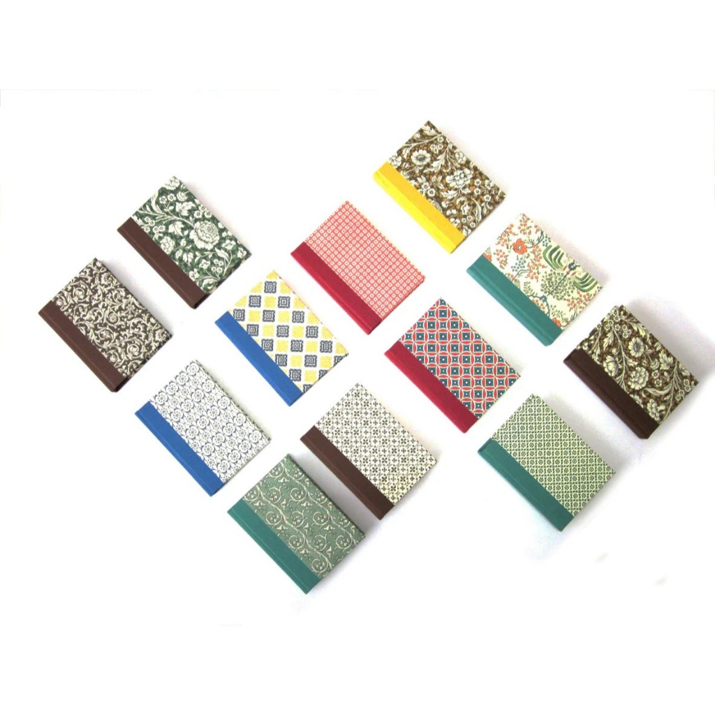 

Kiky Buku Hard Cover A6 Gloss 200 Lembar / Kiky Buku Hard Cover A6 Gloss 100 Lembar / Buku Catatan Ukuran A6 / Buku Tulis Note / Kiky HC A6 200 Gloss / Kiky HC A6 100 Gloss / Kiky HC A6