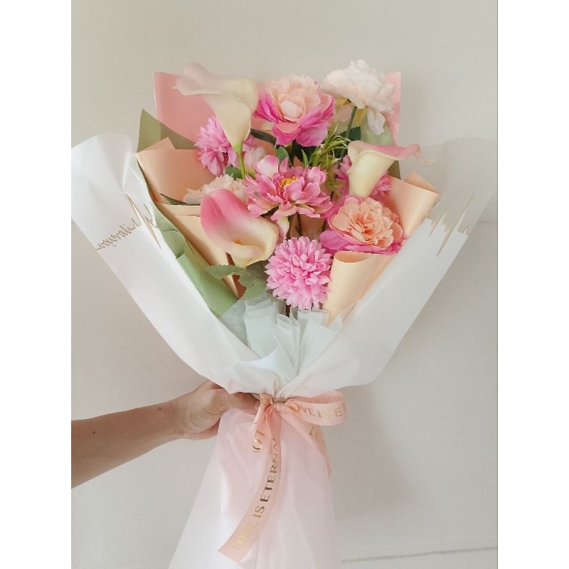 BOUQUET FLOWER MIX POENY & LILY