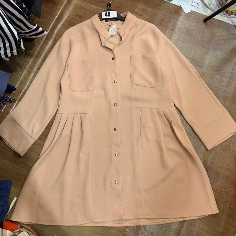 tunik cream tebal oversize brand EBUBA