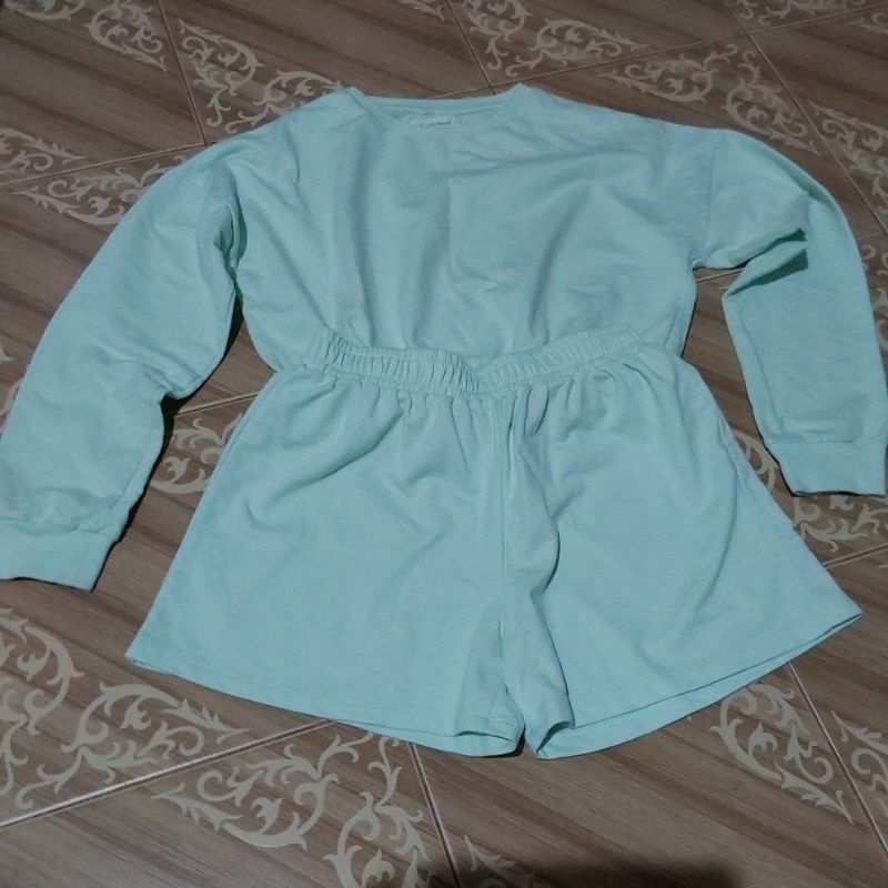 colorbox setelan wanita crop top