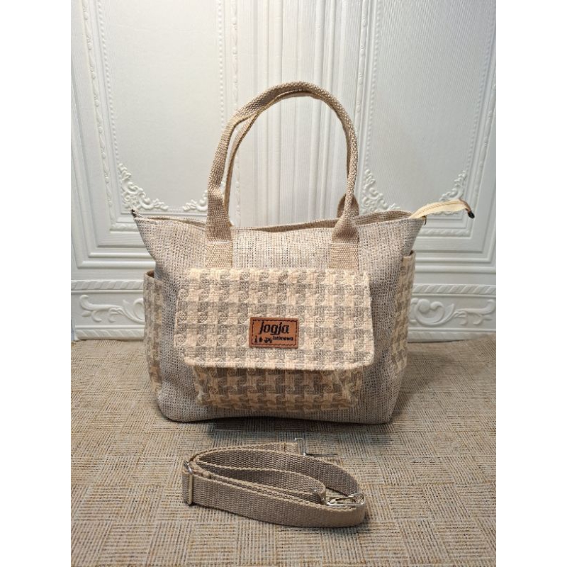 Tas slempang Handbag Goni