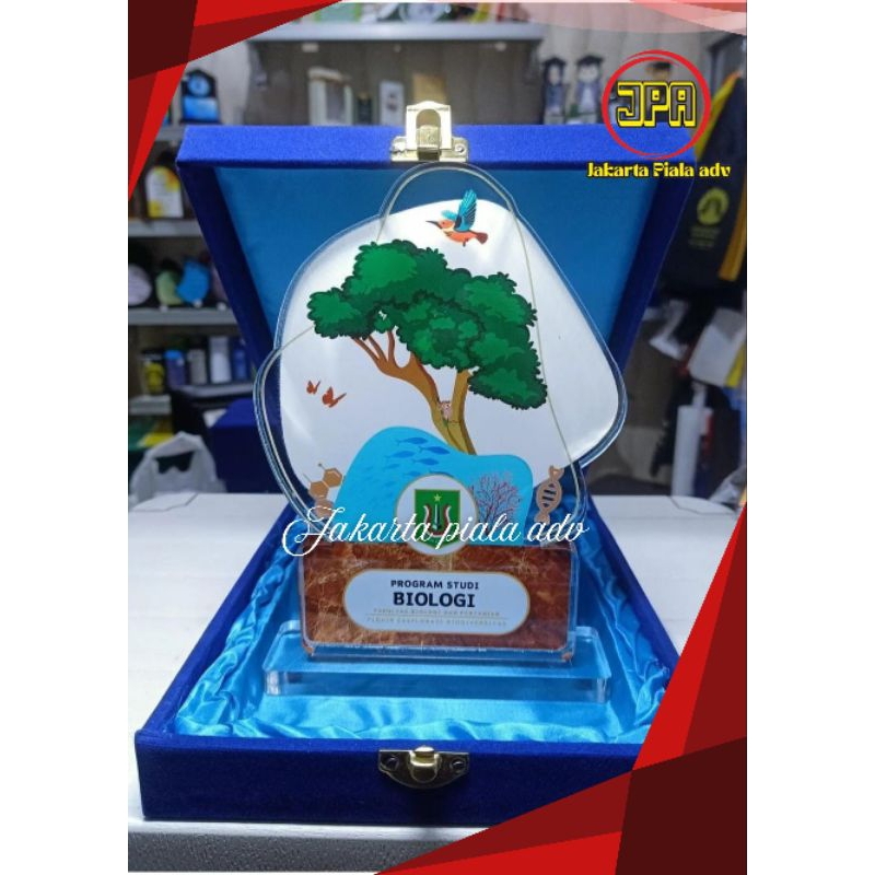 Plakat, plakat akrilik, plakat akrilik custom, plakat wisuda, plakat wedding, plakat souvenir