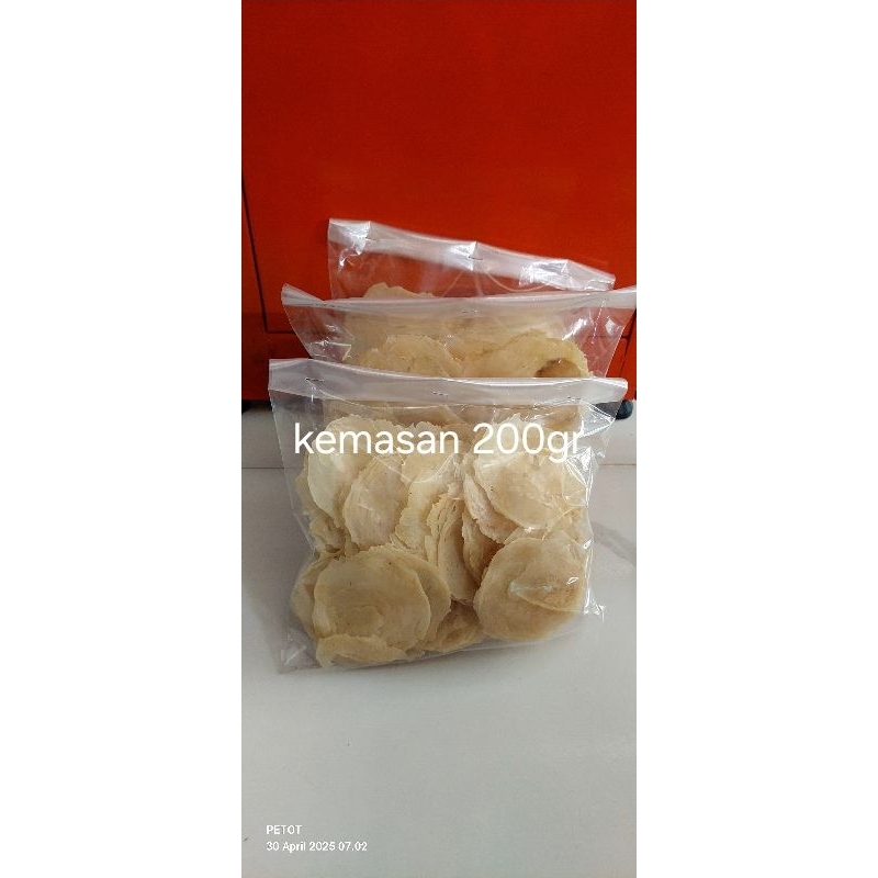 

EMPING MELINJO MENTAH ORIGINAL SUPER TIPIS,KERING & PREMIUM TANPA BHN PENGAWET,ASLI PRODUK LOKAL KEBUMEN PESISIR JAWA TENGAH,200Ggr,250gr,500gr,1kg,5kg