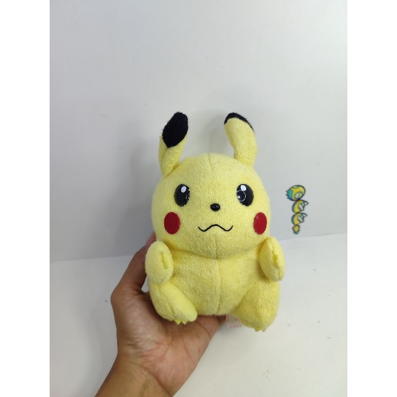 boneka pikachu vintage original banpresto