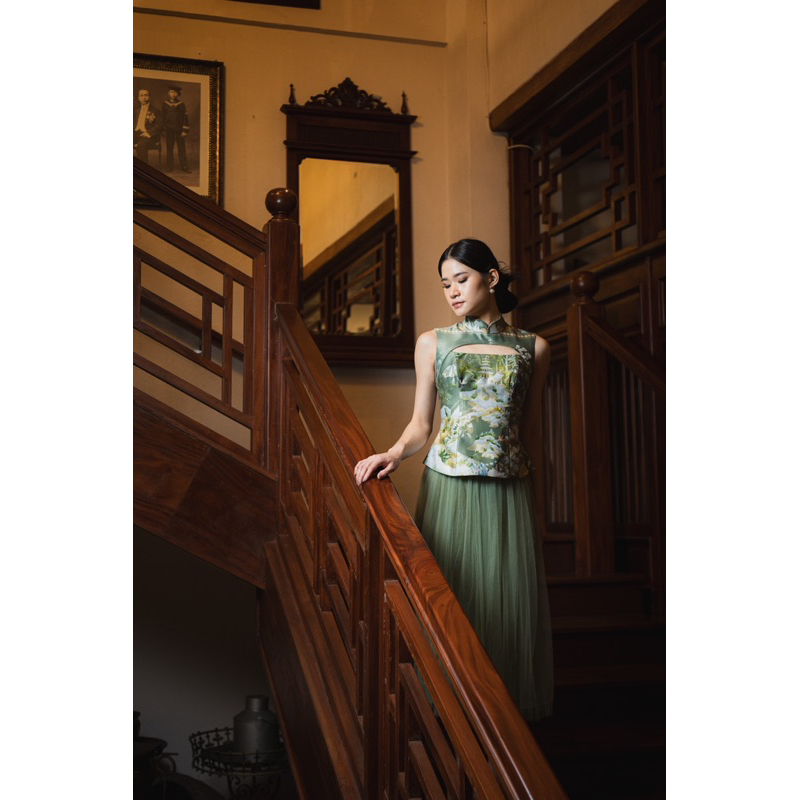 LIAN HUA TOP - AMOURA x JASMINE | ATASAN WANITA | BAJU PESTA WANITA | ATASAN QIBAO | QIBAO MODERN | 