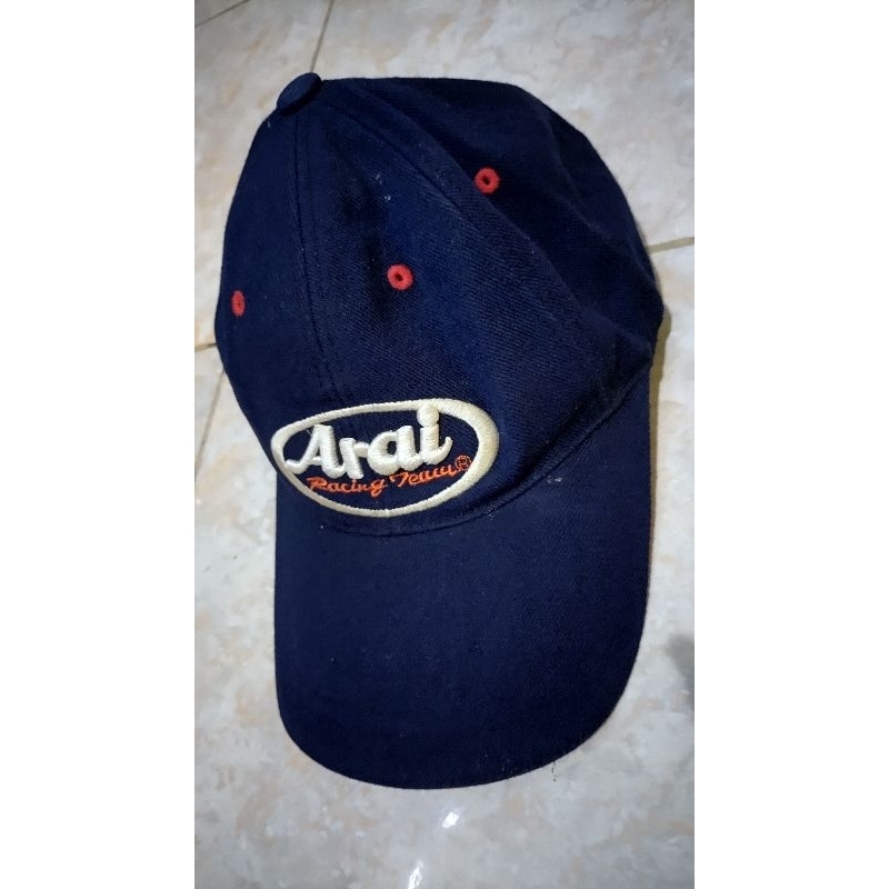 Topi arai second
