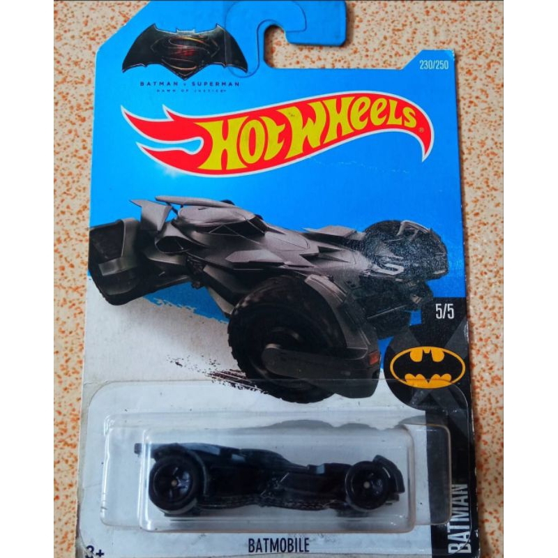Hot wheels Batmobile Batman vs Superman