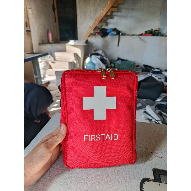 tas medis ukuran kecil, tas slempang tas p3k model terbaru