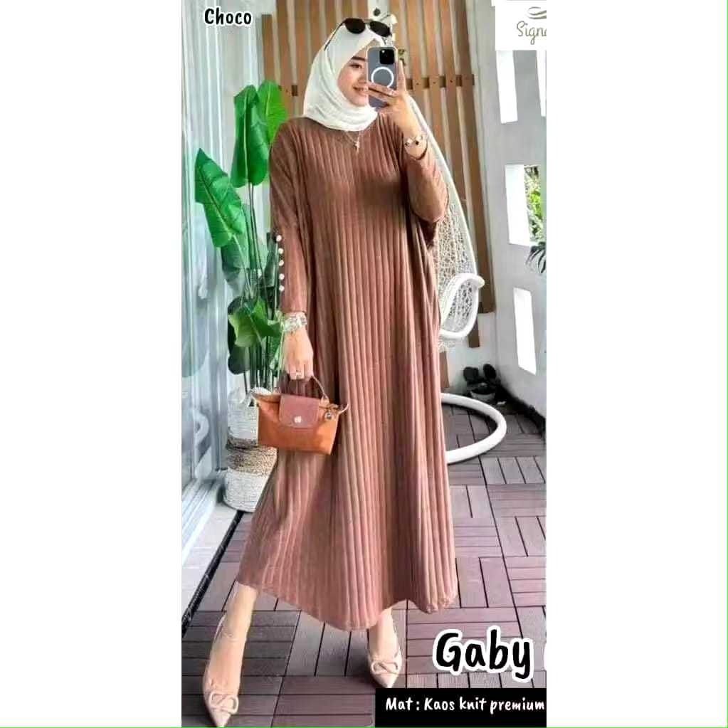 GAMIS GABY MIDI DRESS BATWING KNIT HORNET // GABY MIDI BATWING KNIT HORNET // GAMIS KNIT IMPORT // M