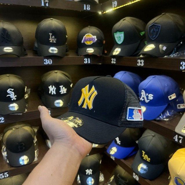 Topi Pria/baseball Jaring Ny Hitam Bordil Kuning
