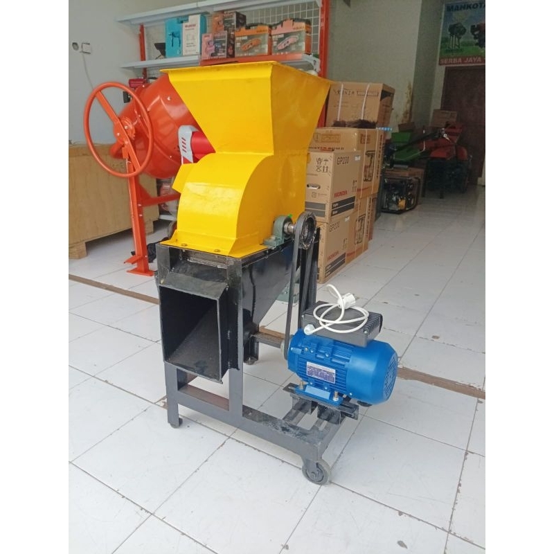 MESIN CACAH RUMPUT COPER MULTIFUNGSI PENGGERAK DINAMO 1.5HP