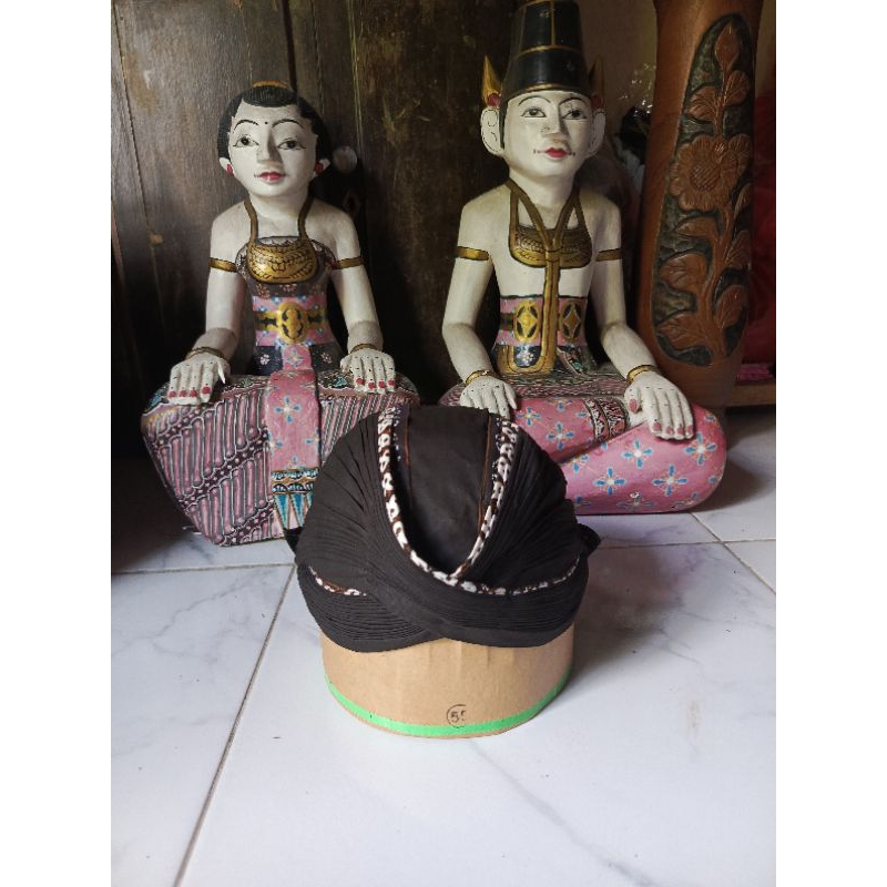 Blangkon Batik Tulis List Kawung
