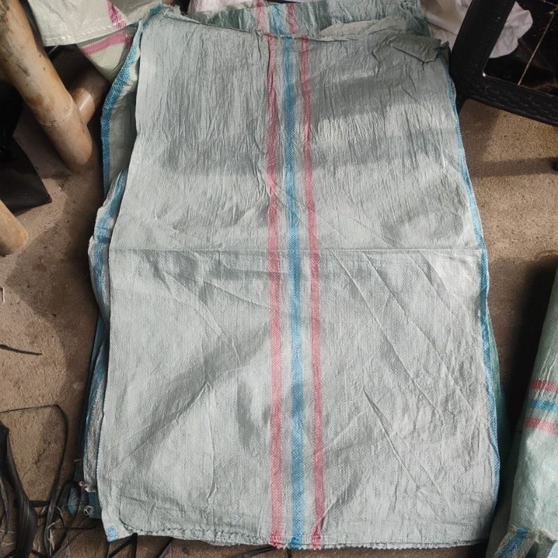 Karung bagor paket expedisi besar 100kg 75 x 110