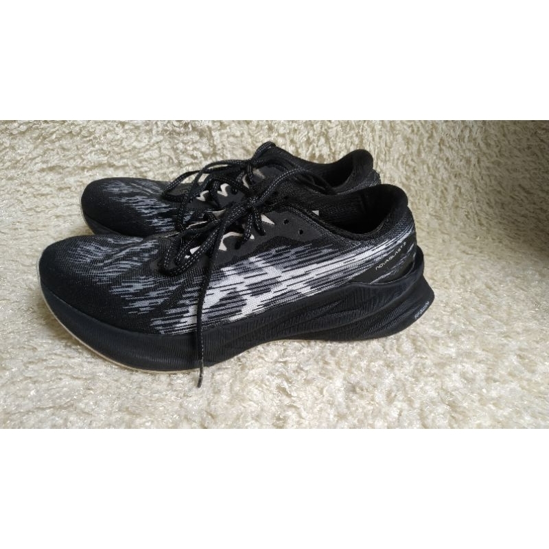 (PRELOVED)ASICS Novablast 3