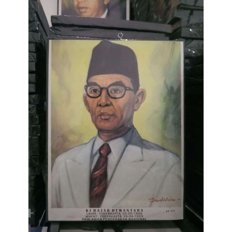Poster Bingkai Ki Hajar Dewantara