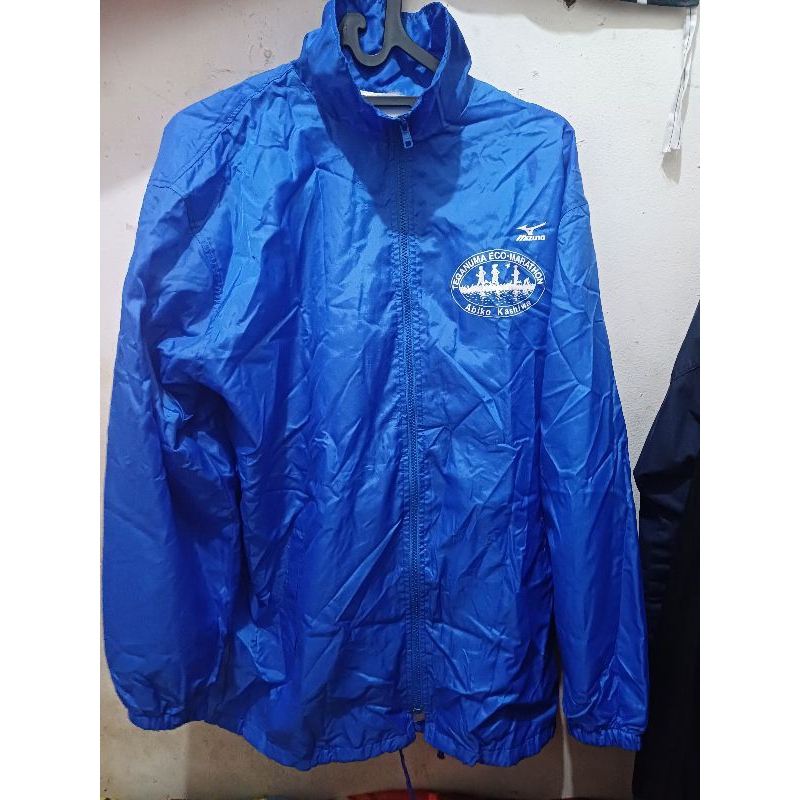 Mizuno Windbreaker