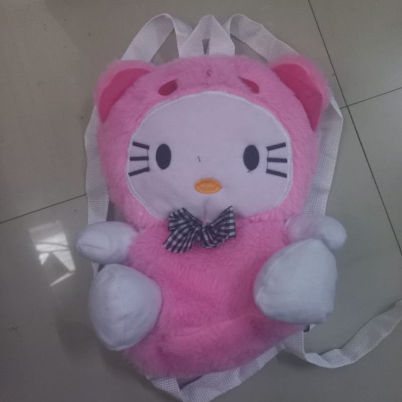 tas bentuk boneka karakter hello kitty, cinnamon roll, beruang.