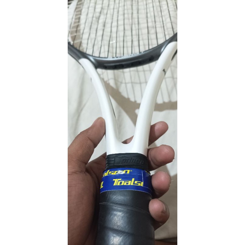 raket tenis prince
