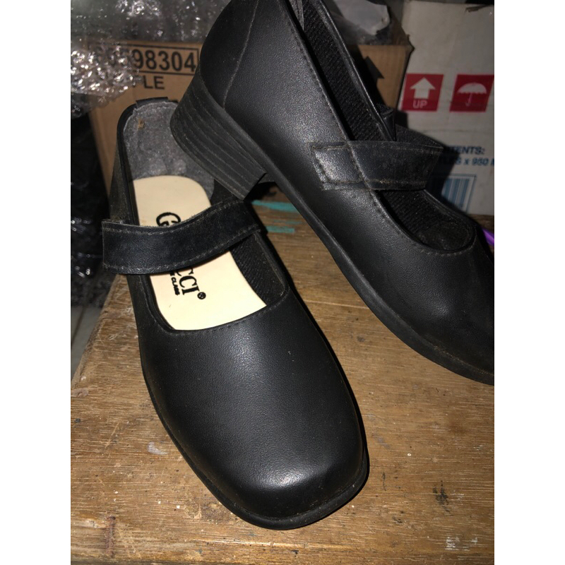 sepatu sekolah anak tanggung perempuan/pantofel anak tanggung cewek