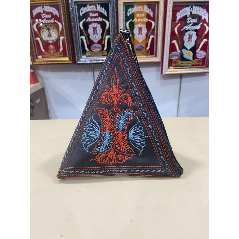 tas kerucut Motif aceh bordir