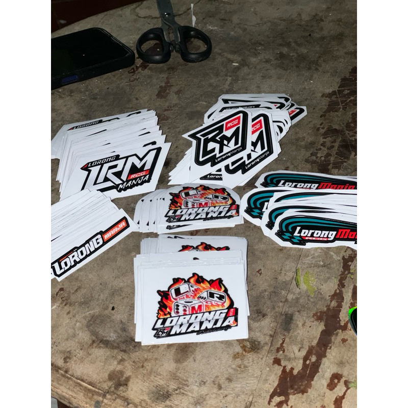 

STIKER LORONG MANJA