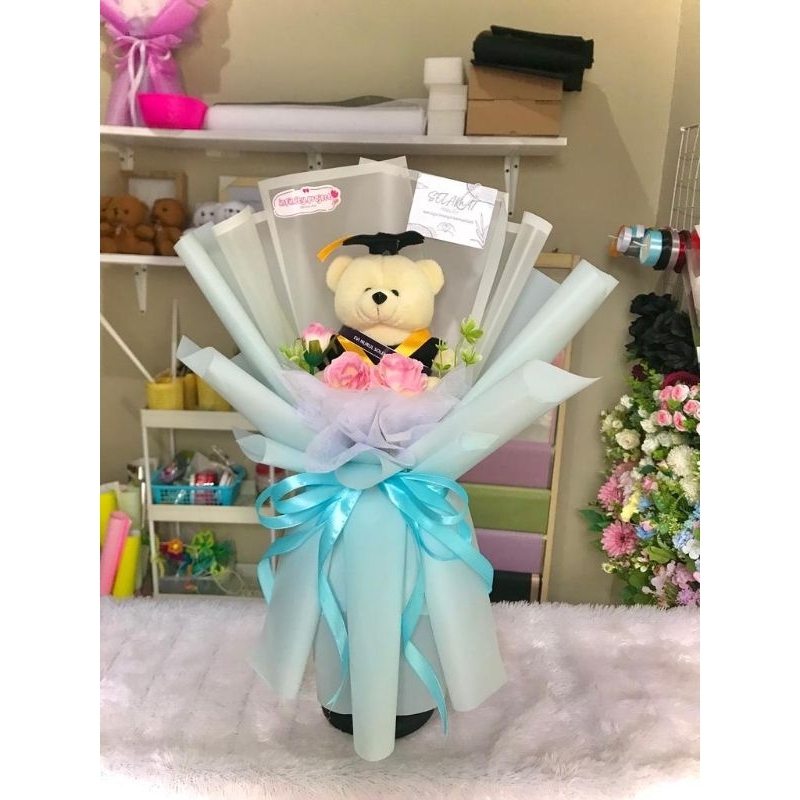 BUKET CUSTOM WISUDA / BUKET BONEKA TOGA