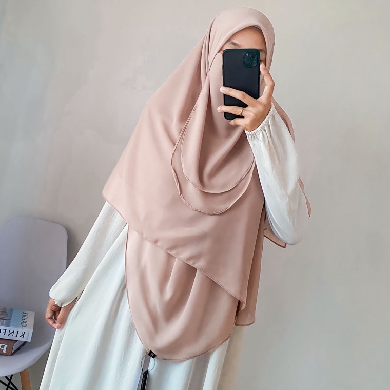 55BOOMING Tsurayya  Hijab Set CadarSajatanpa cadar Hijab Segiempat Curve Malay 145X145  Segiempat Ov