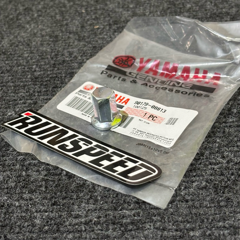 MUR CILINDER HEAD COP MUR BLOK PANJANG FIZ R F1Z R ORIGINAL 90179-08813 NUT (F1ZR)