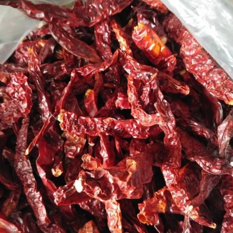 

CABE MERAH KERITING KERING TANPA TANGKAI 500gram
