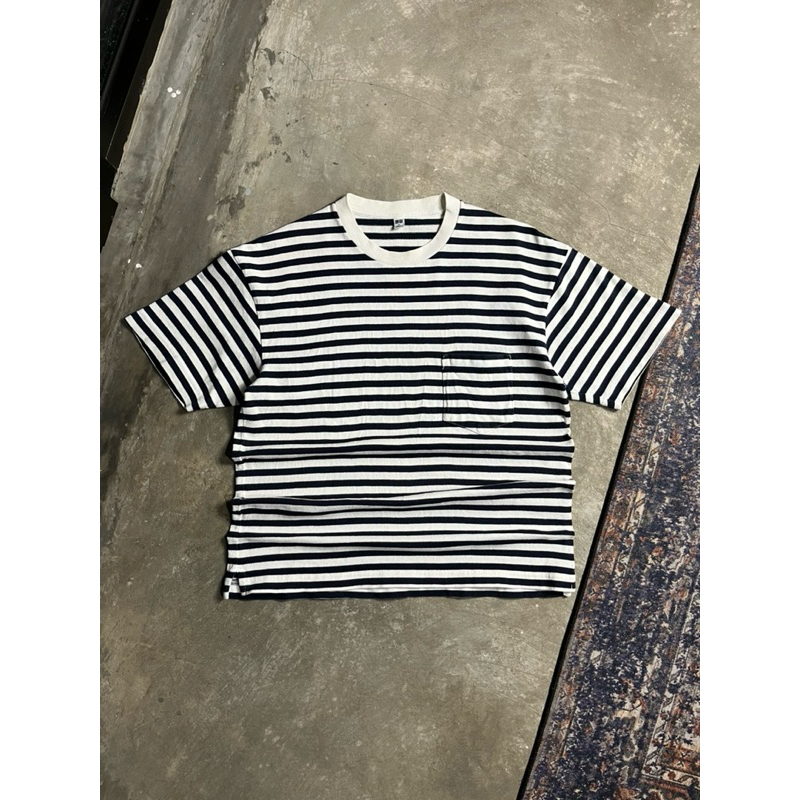 UNIQLO STRIPE POCKET T-SHIRT