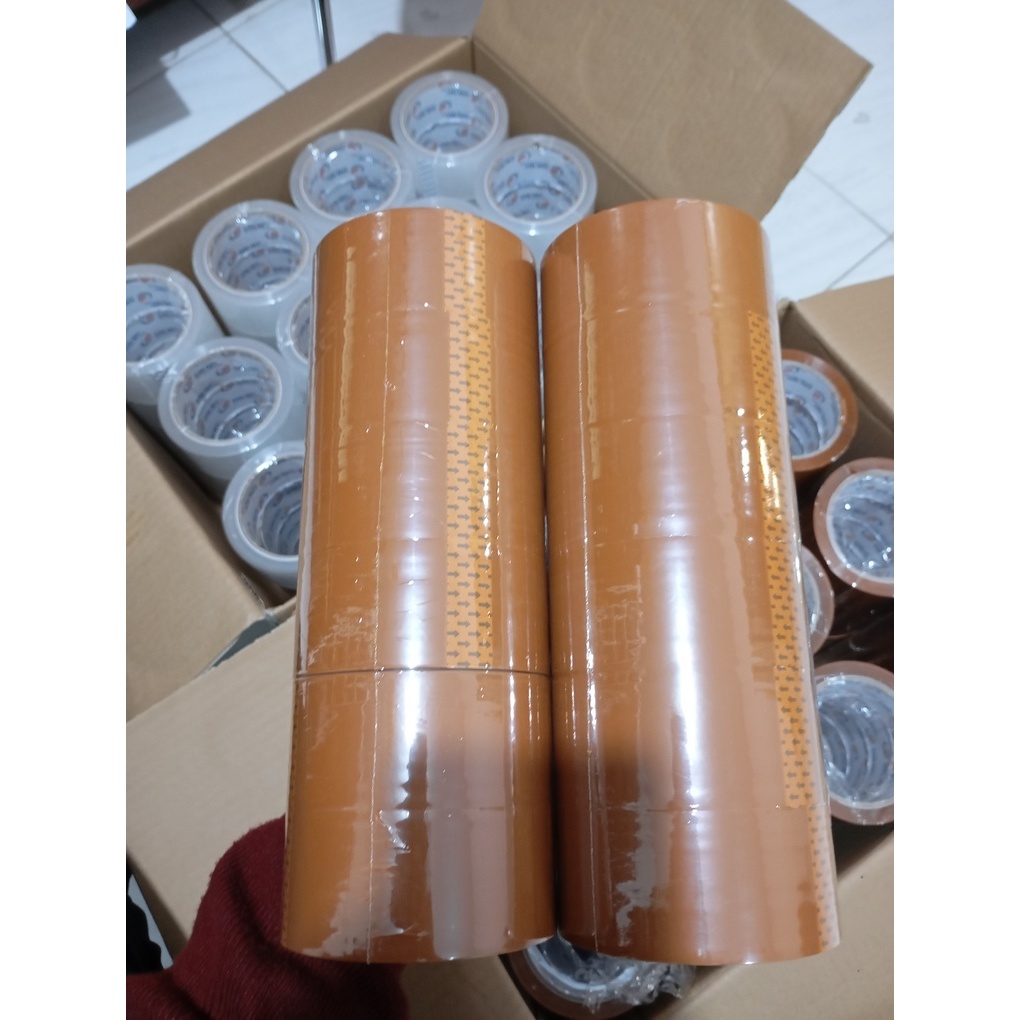 

Isolasi Lakban Coklat STAR Tape 90 yard - 45 mm | Lakban Packing