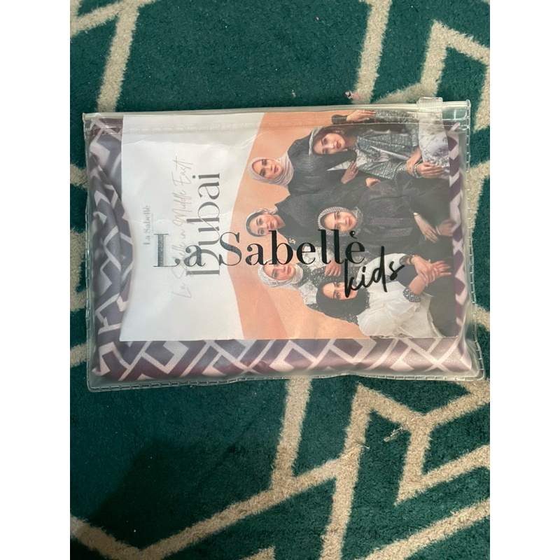 Bergo Lasabelle Kids