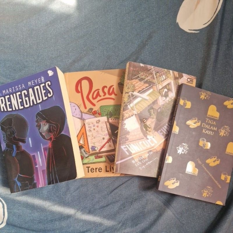 

[WTS in Rush Preloved] Buku Novel