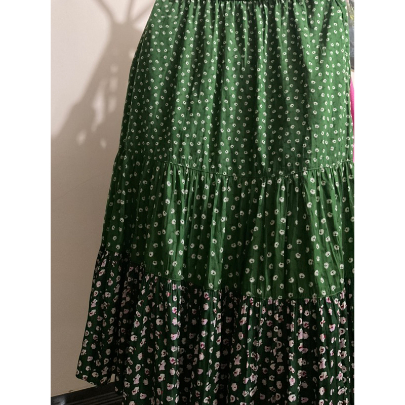 paul and joe uniqlo rok hijau size L