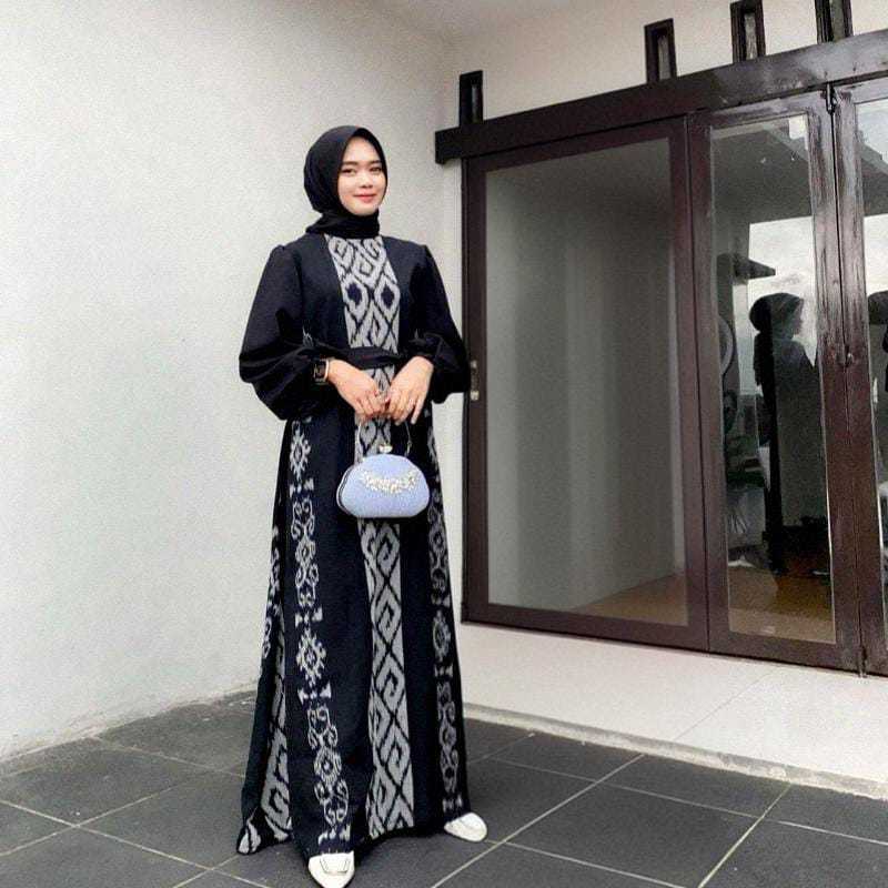 Busana Batik Tenun Wanita Gamis Kondangan Black Baju Sragam Kombinasi Kain Polos Dress Tenun Terbaru