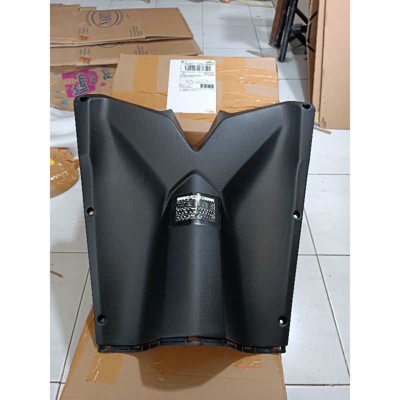 Dasbor dek kunci bawah Vario teckno 125 old 2013 Narita