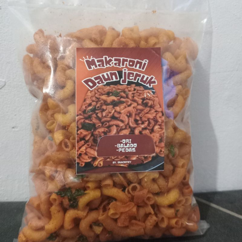 

Makaroni Daun Jeruk //Balado pedas//250 gram