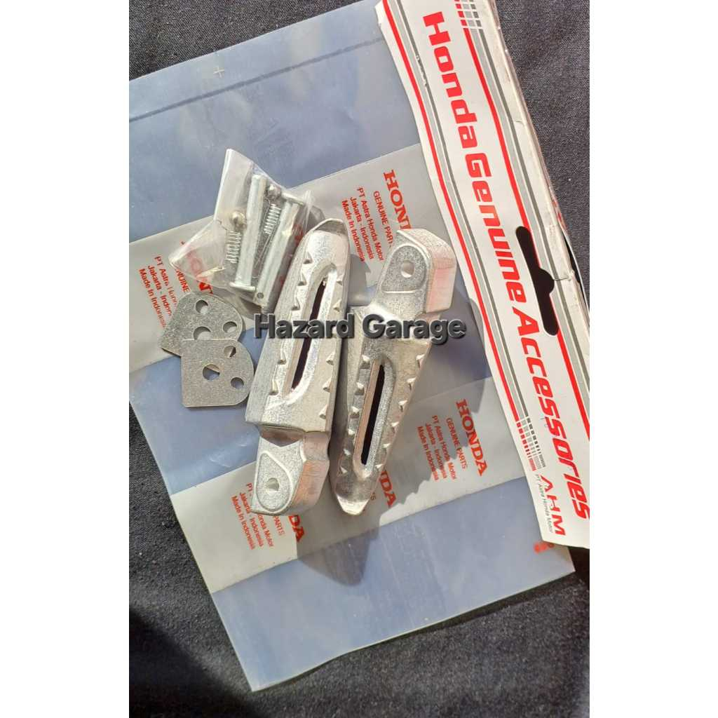 Foot Step Belakang Honda Vario 125 150 Injakan Step Belakang Honda Vario 125 Vario 150