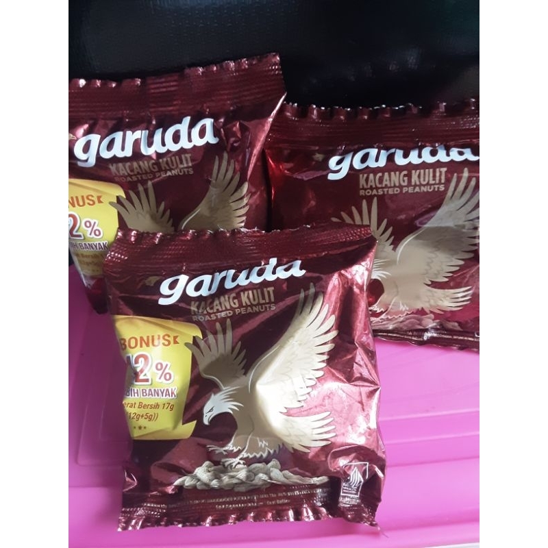 kacang kulit garuda