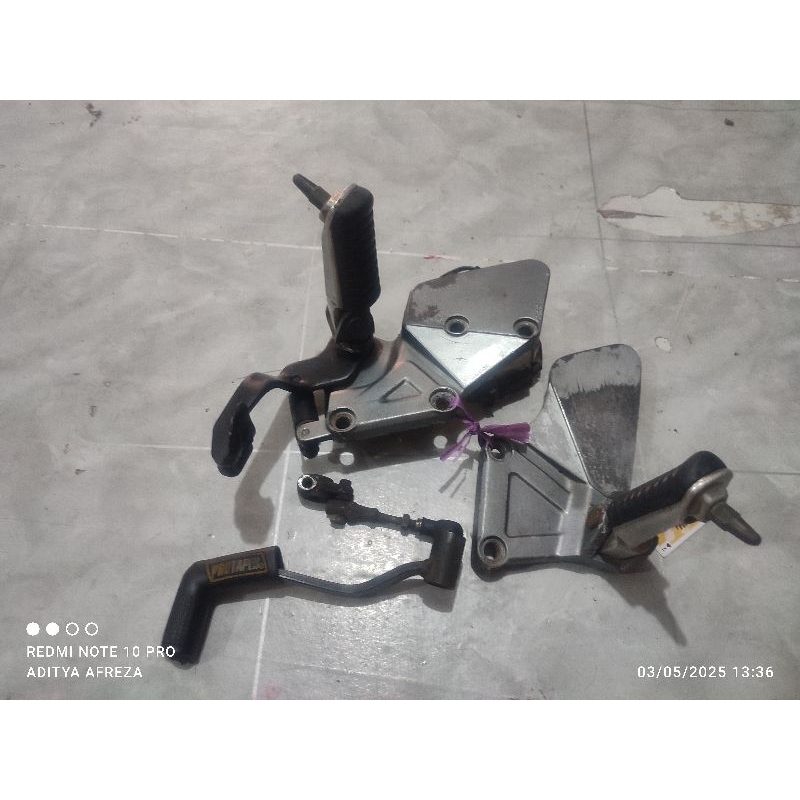 Step Depan Ninja RR Ori