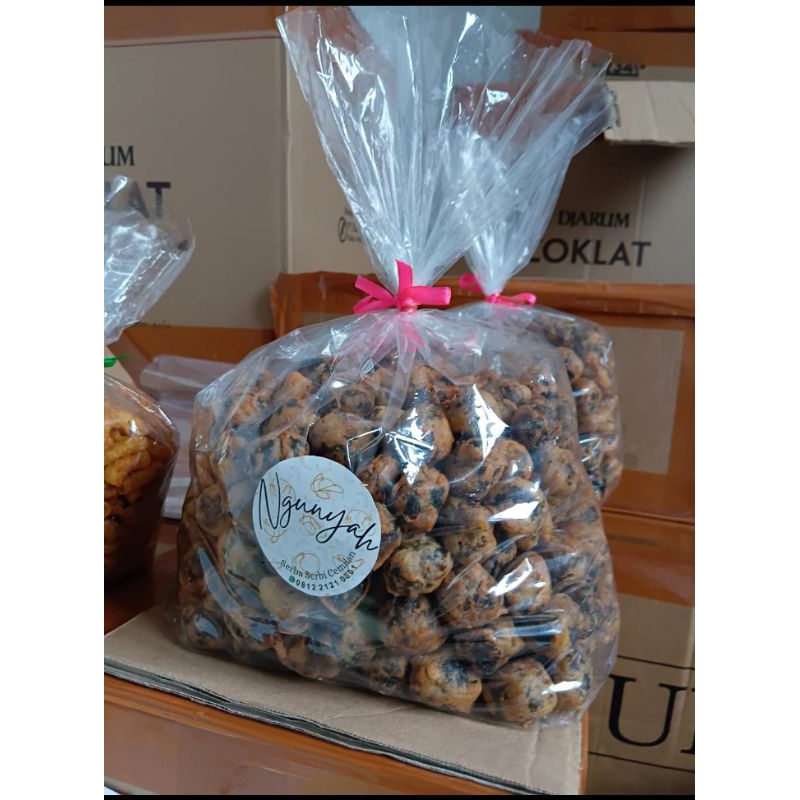 

SALE PISANG BULAT 1KG